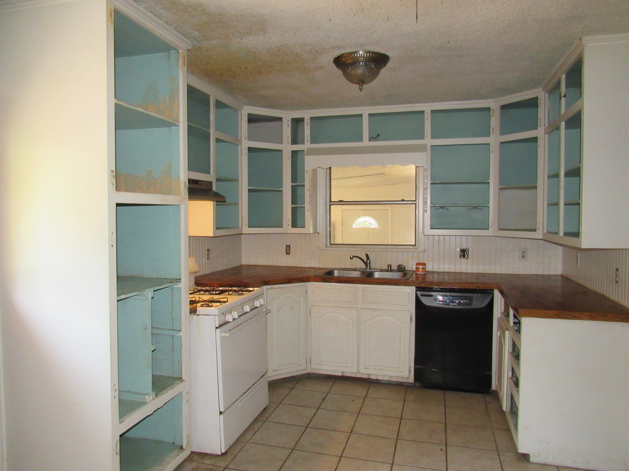 3708 Acree Street Beverly Hills TX 76711