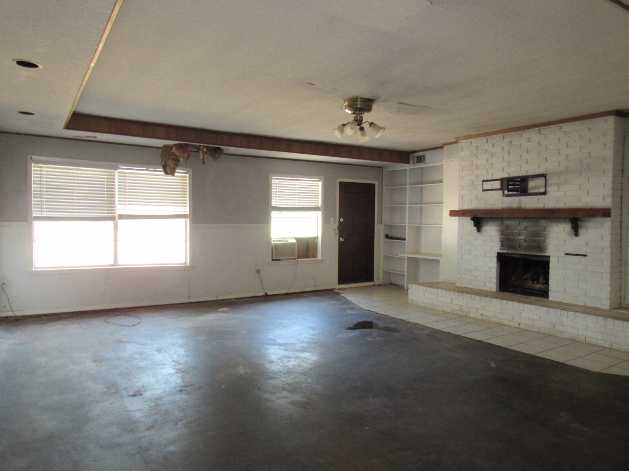 3708 Acree Street Beverly Hills TX 76711