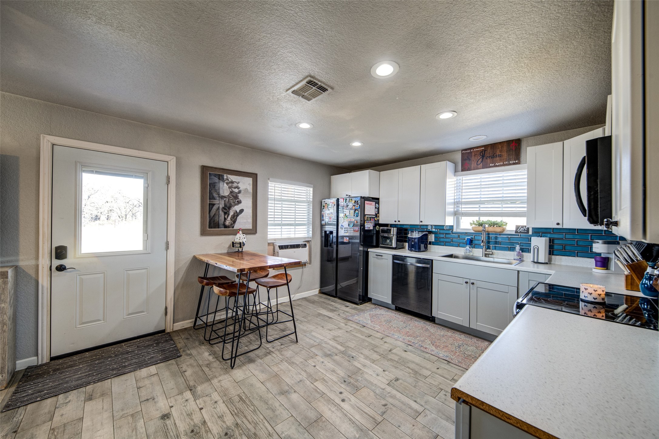 825 County Road 3655 Paradise TX 76073