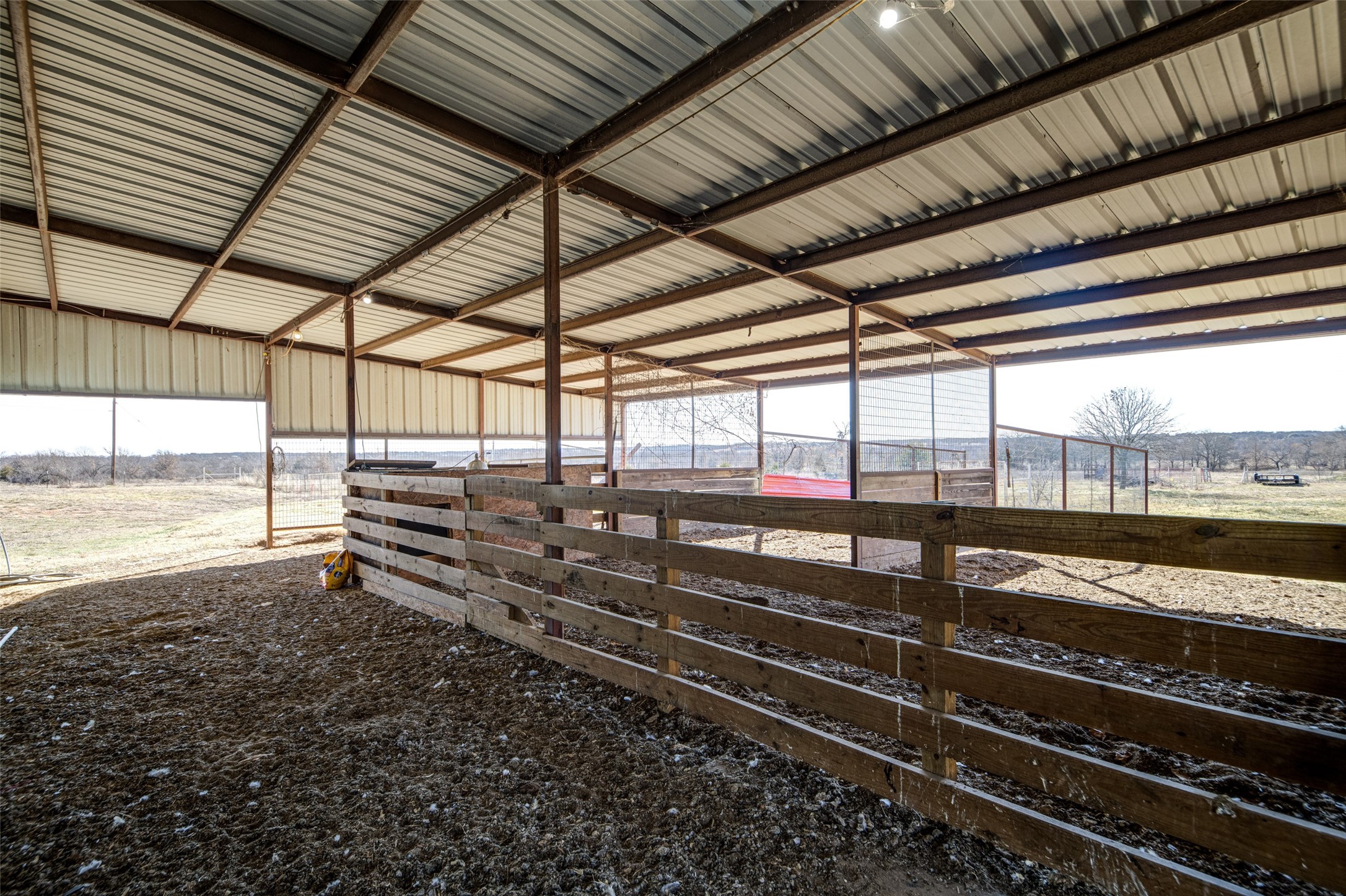825 County Road 3655 Paradise TX 76073