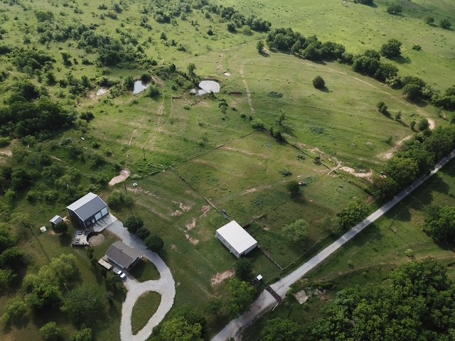 825 County Road 3655 Paradise TX 76073