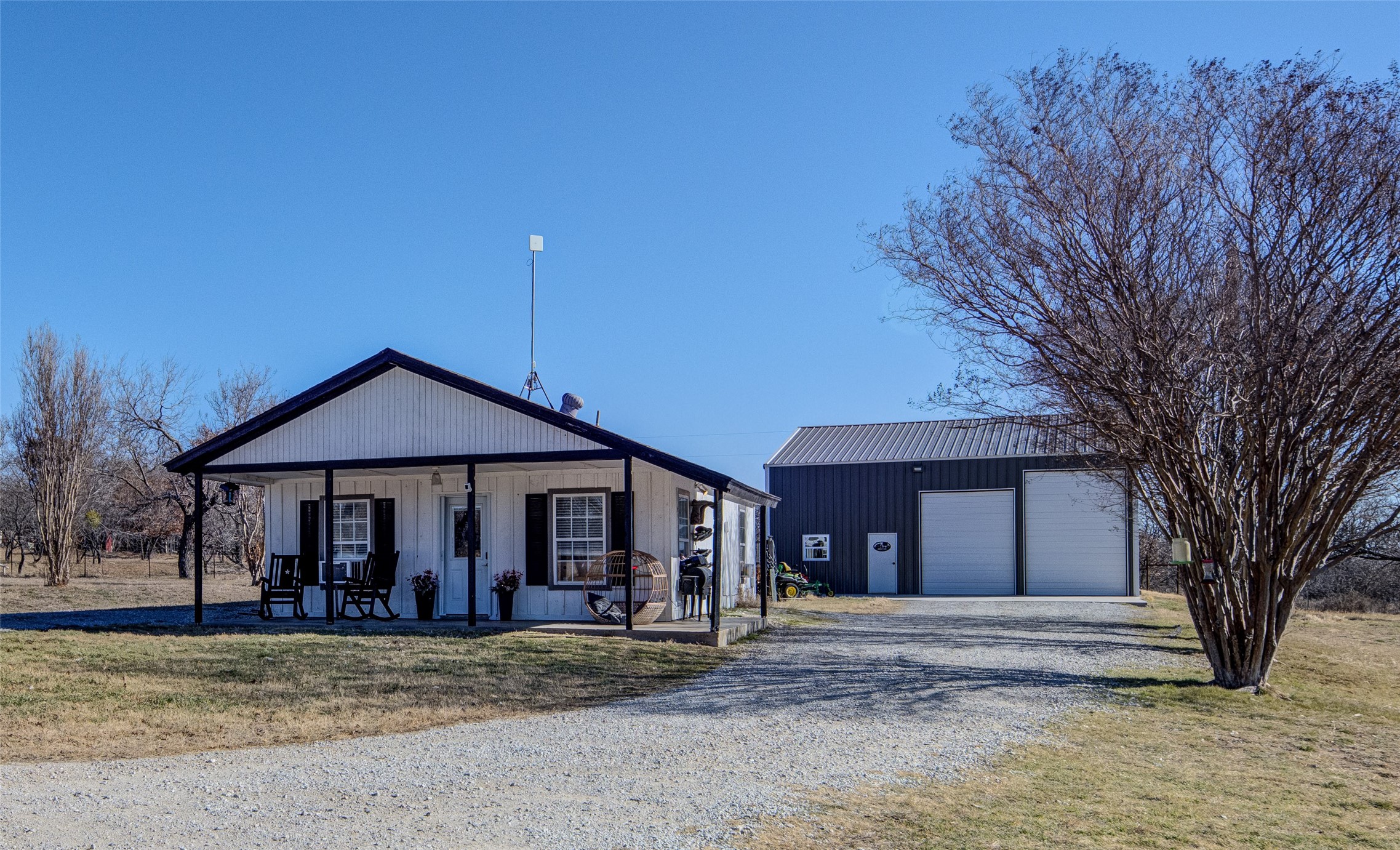 825 County Road 3655 Paradise TX 76073