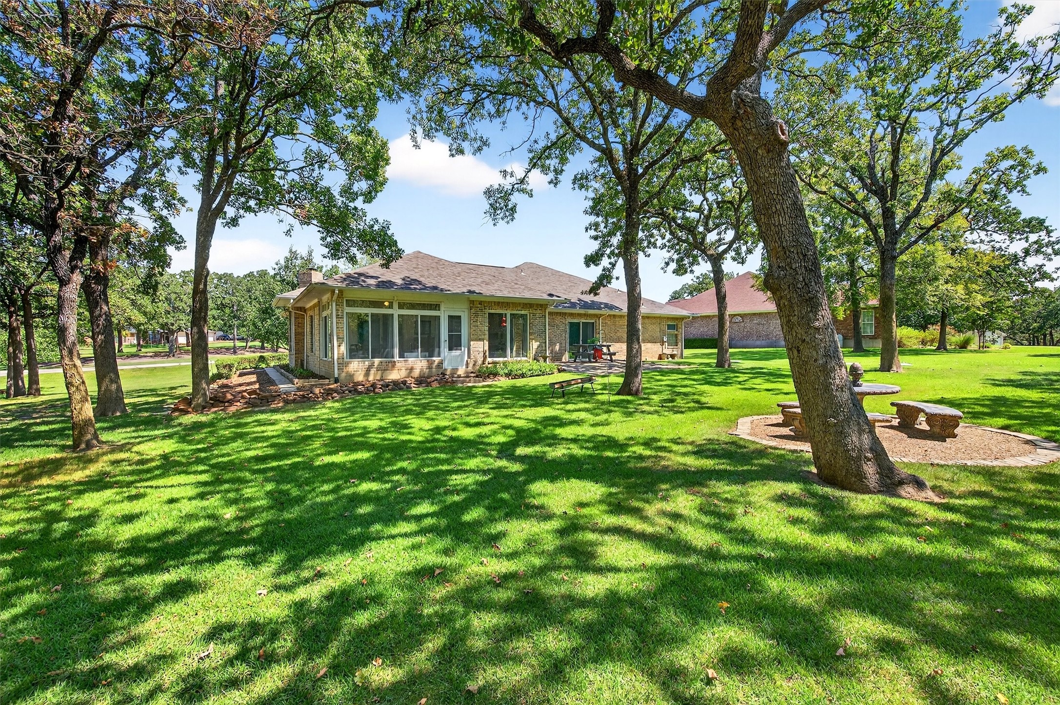 115 E Kiowa Drive Lake Kiowa TX 76240