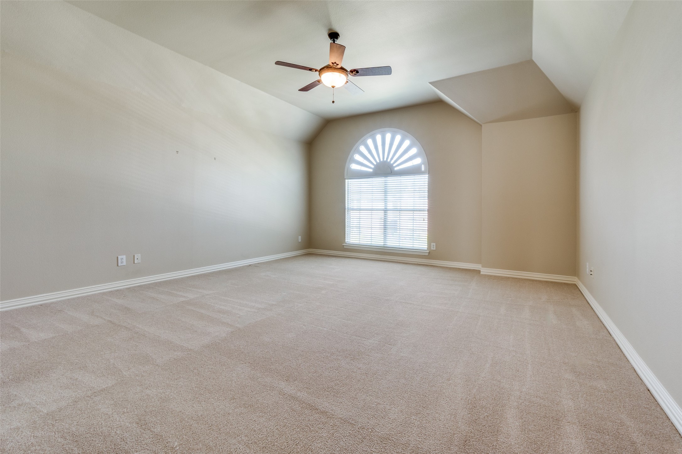 3840 Granbury Drive Dallas TX 75287