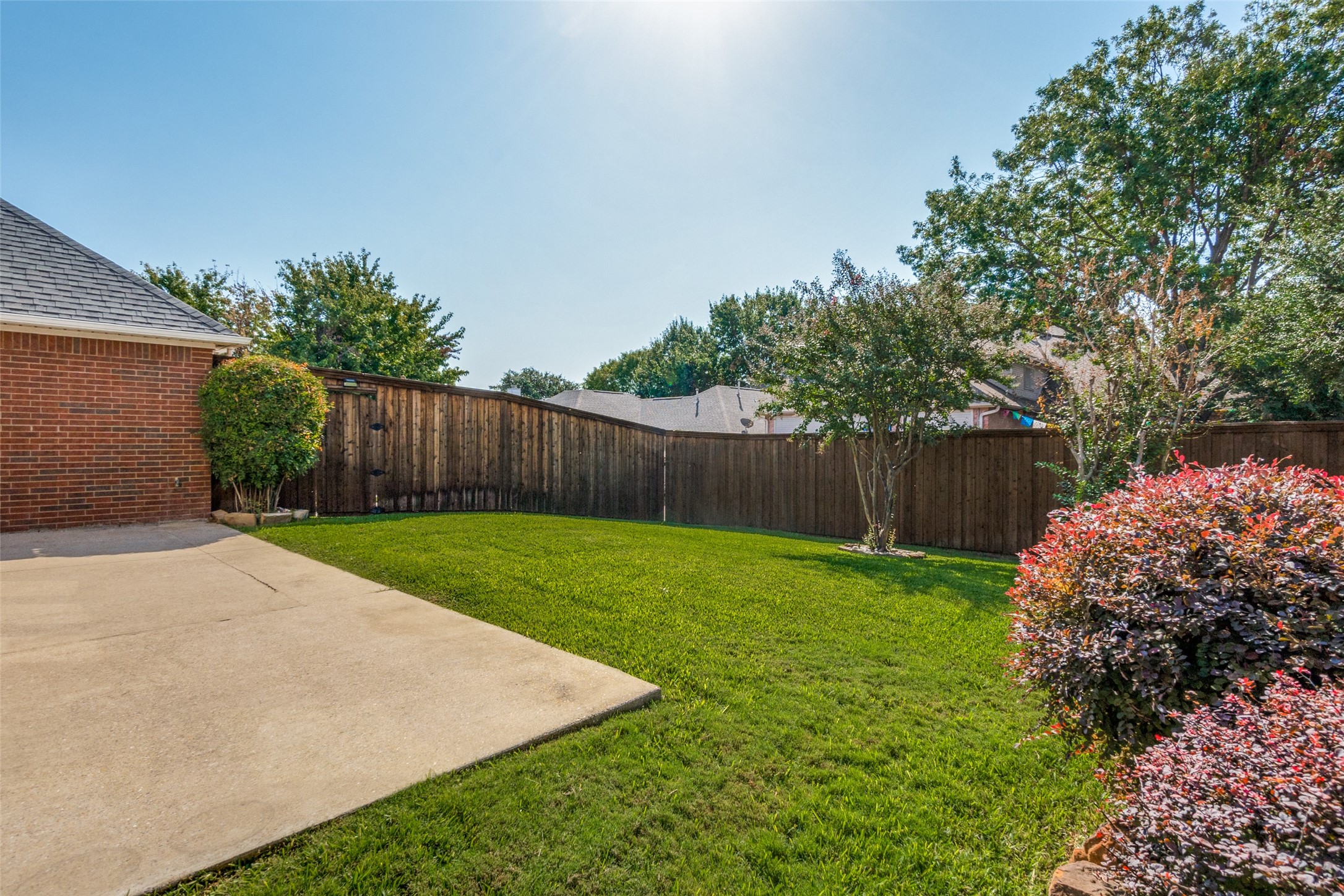 3840 Granbury Drive Dallas TX 75287