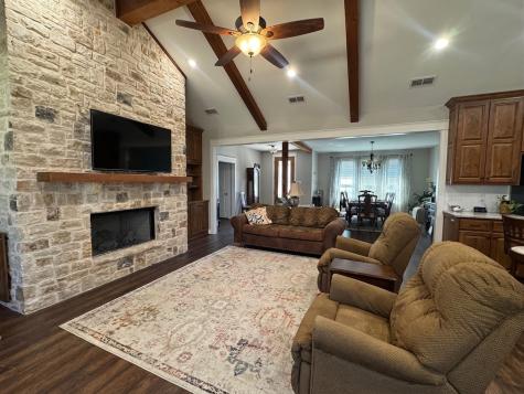 1253 Abigail Lane Glen Rose TX 76043