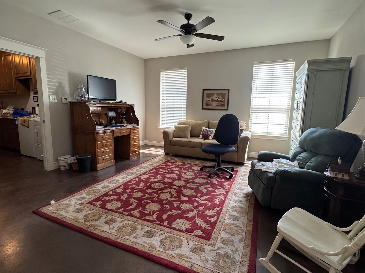 1253 Abigail Lane Glen Rose TX 76043