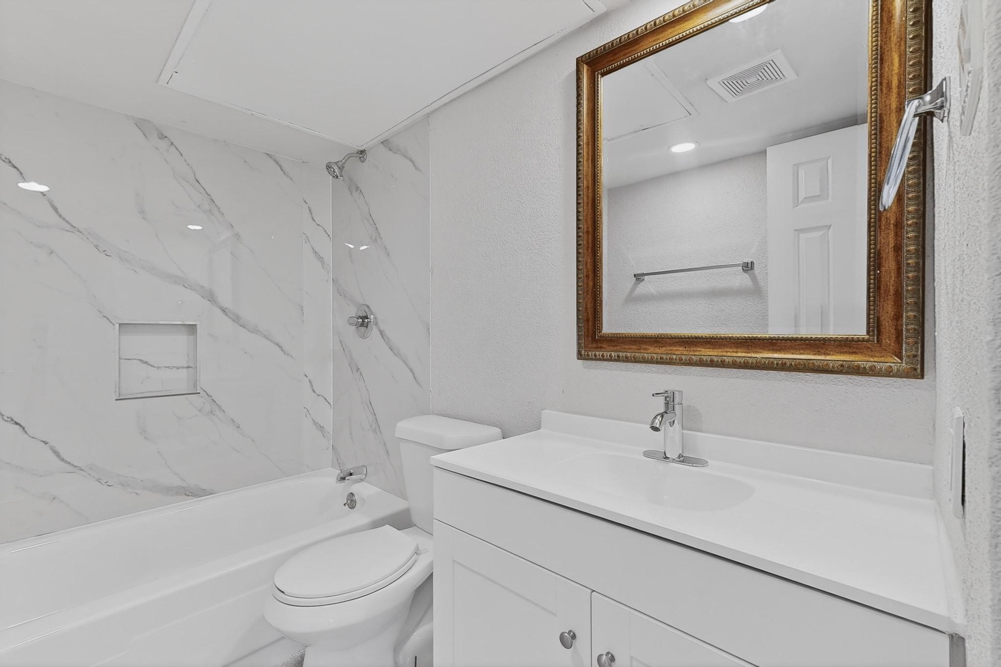 5516 Laredo Lane Garland TX 75043