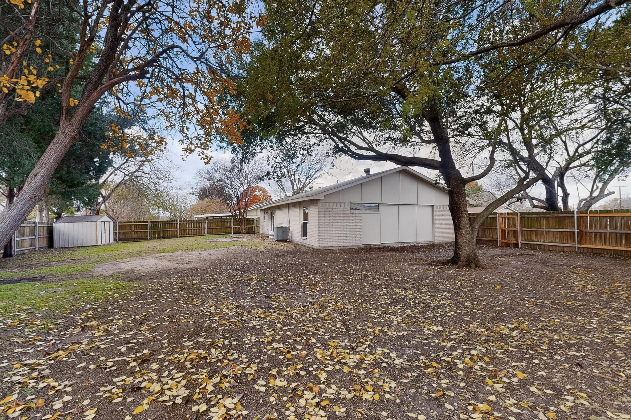 5516 Laredo Lane Garland TX 75043