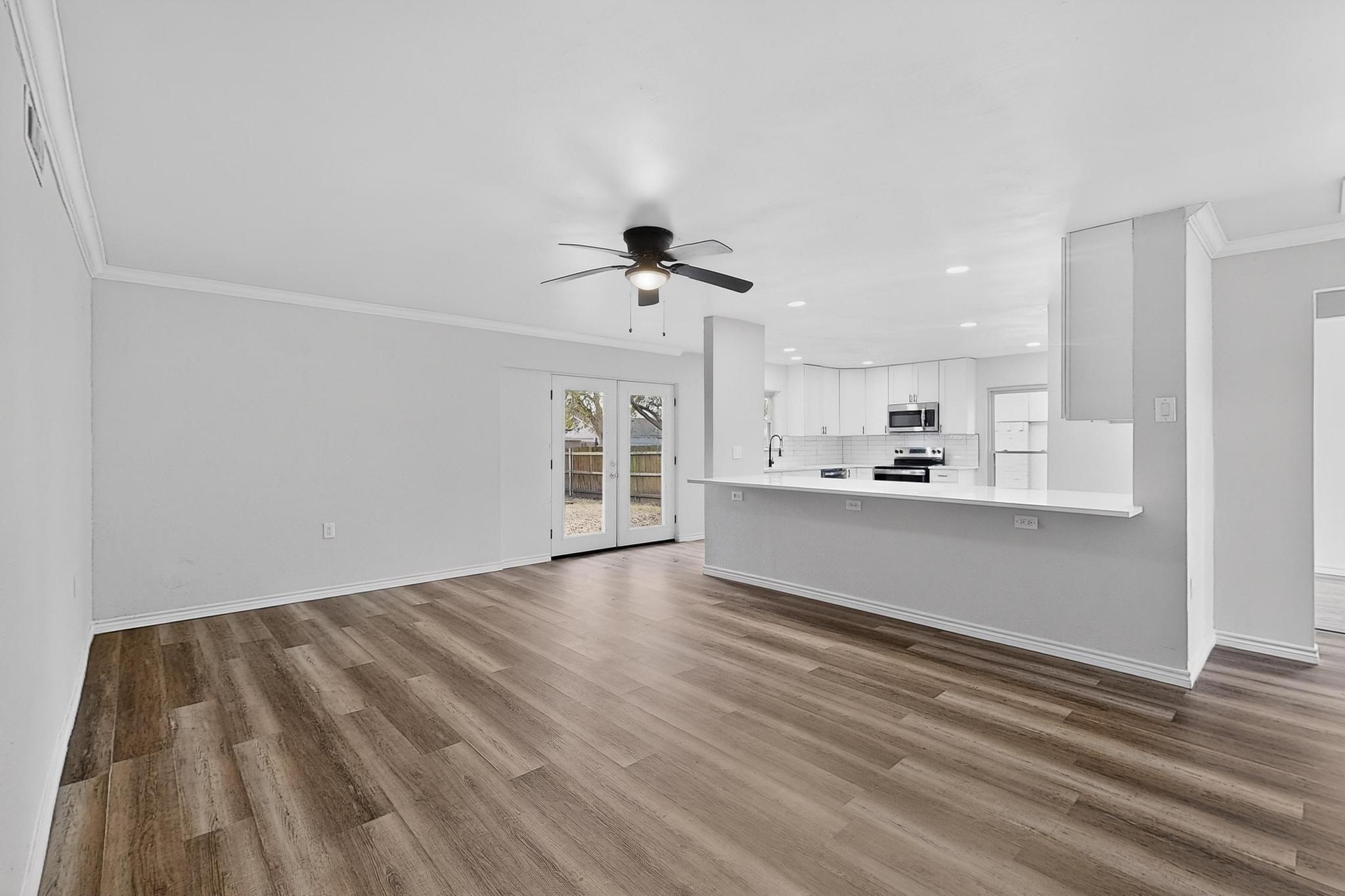 5516 Laredo Lane Garland TX 75043