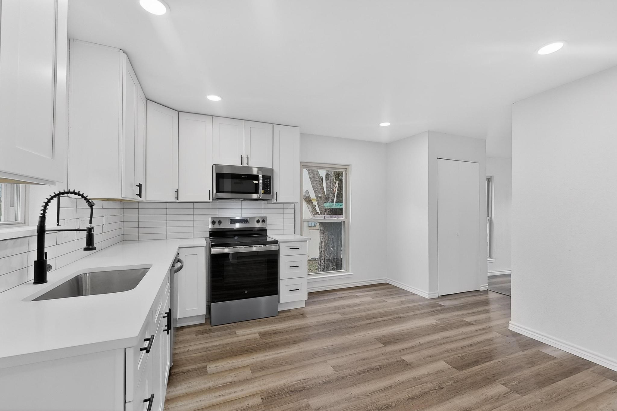 5516 Laredo Lane Garland TX 75043