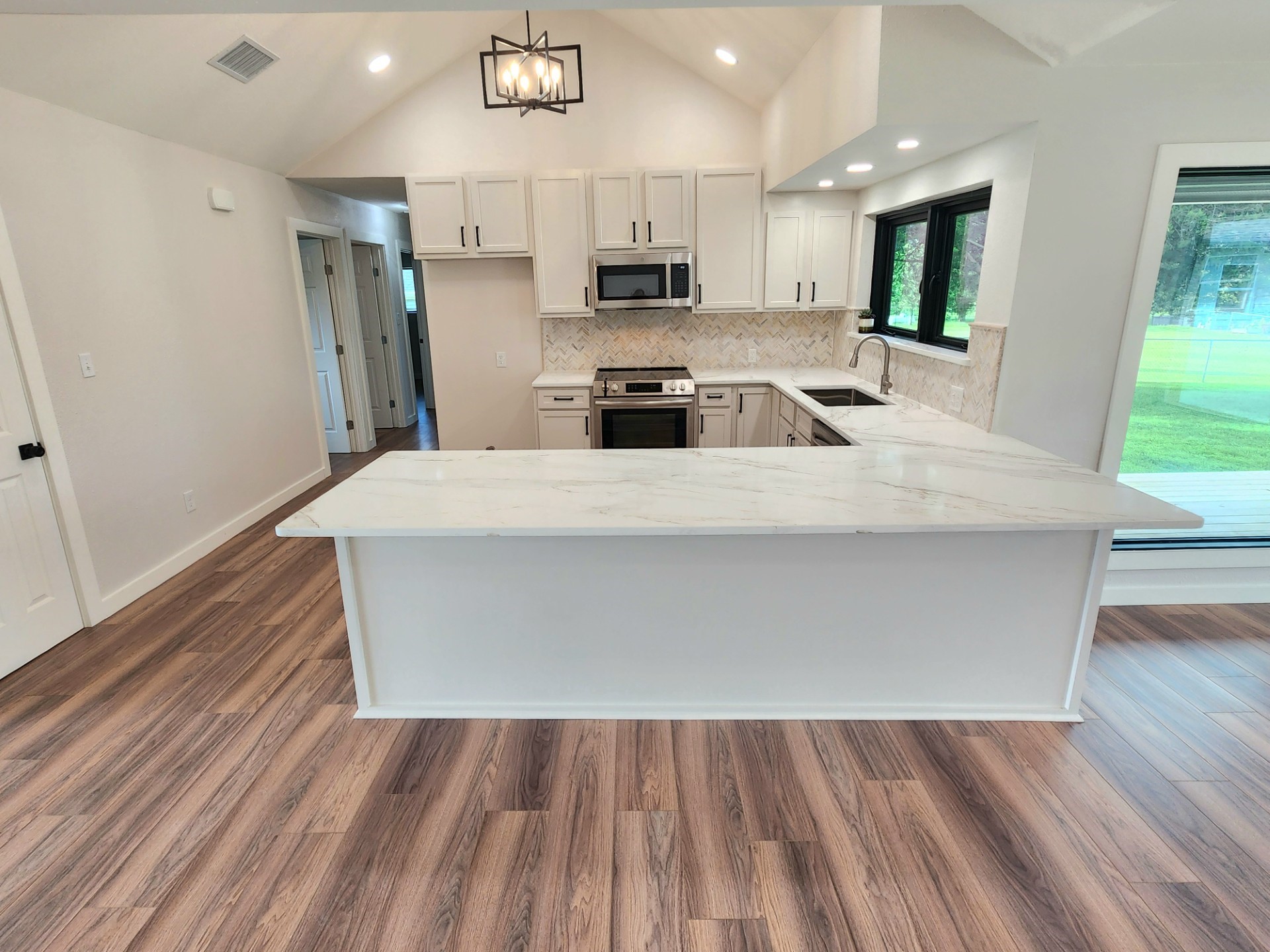 124 Sequoya Drive E Lake Kiowa TX 76240