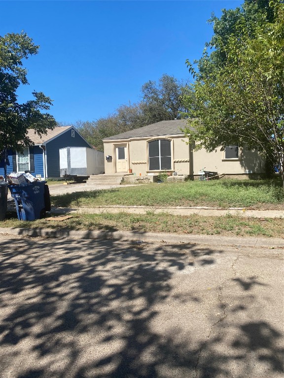 1611 Hansboro Avenue Dallas TX 75224