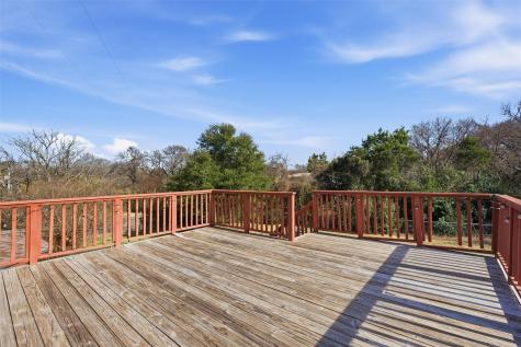 2210 White Street Clifton TX 76634