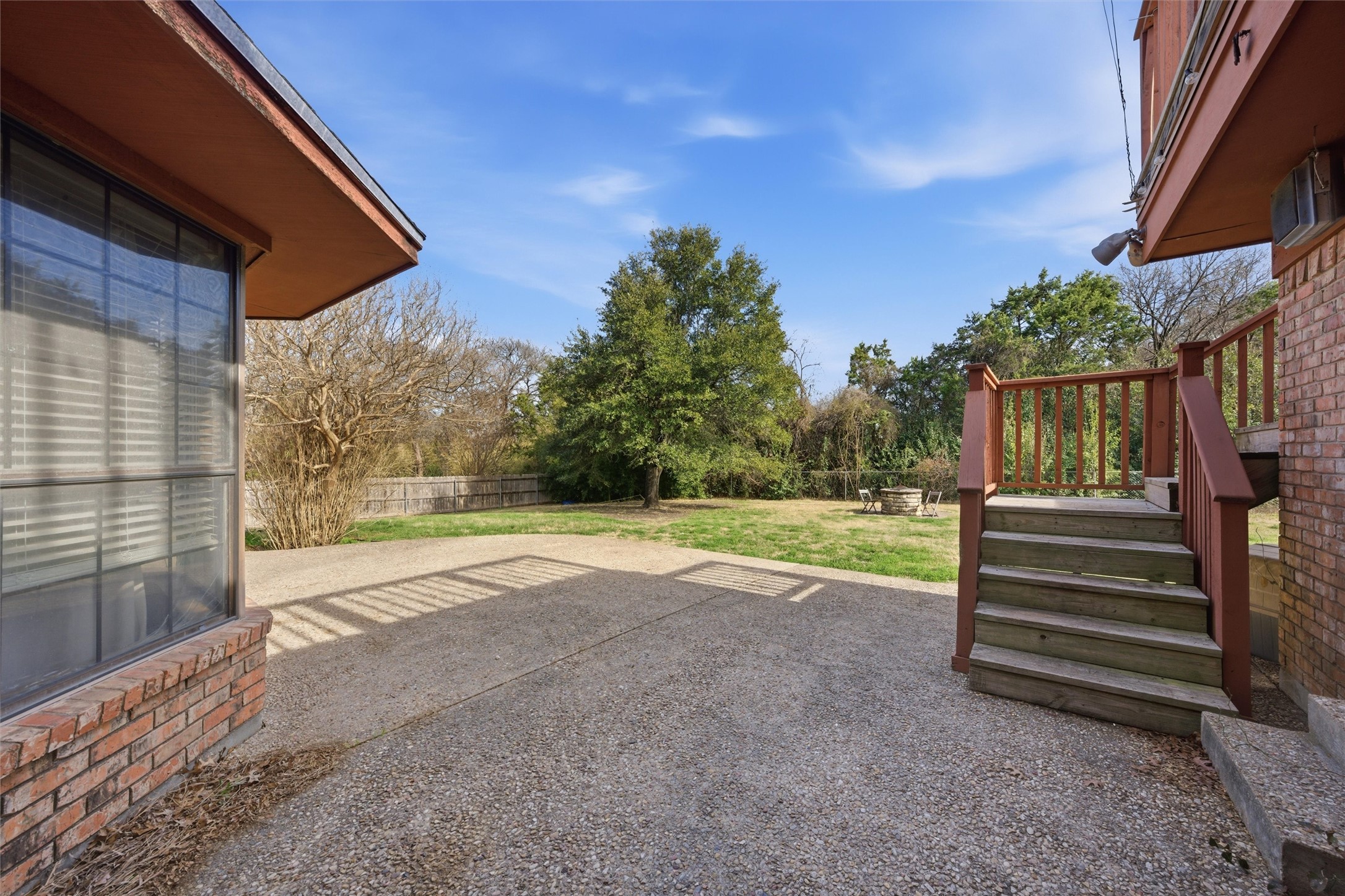 2210 White Street Clifton TX 76634