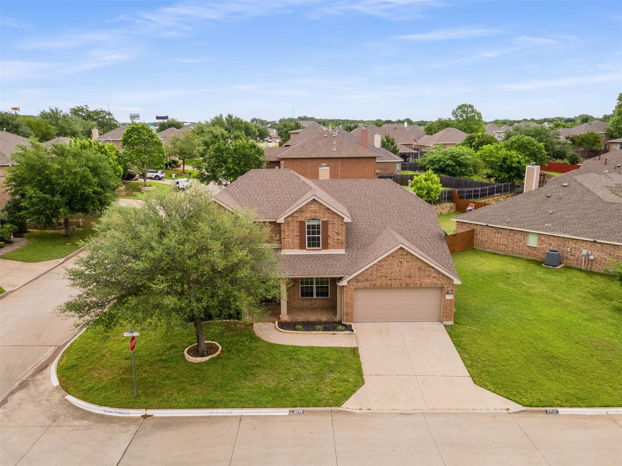 2719 Foxpoint Trail Arlington TX 76017