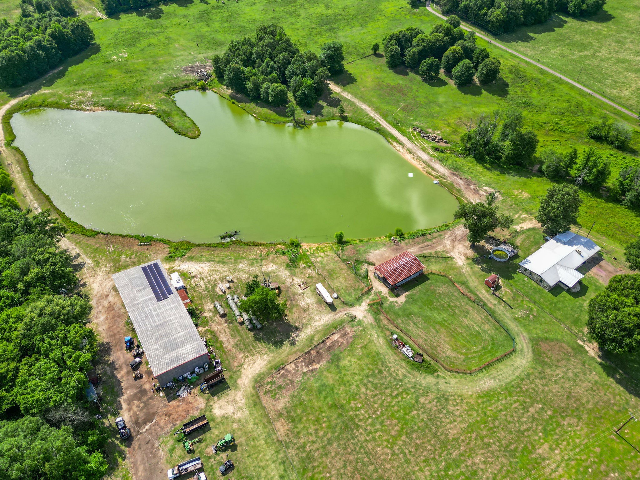 2711 Fm 250 N Hughes Springs TX 75656
