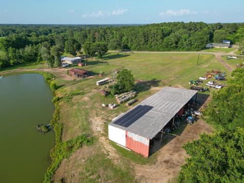 2711 Fm 250 N Hughes Springs TX 75656