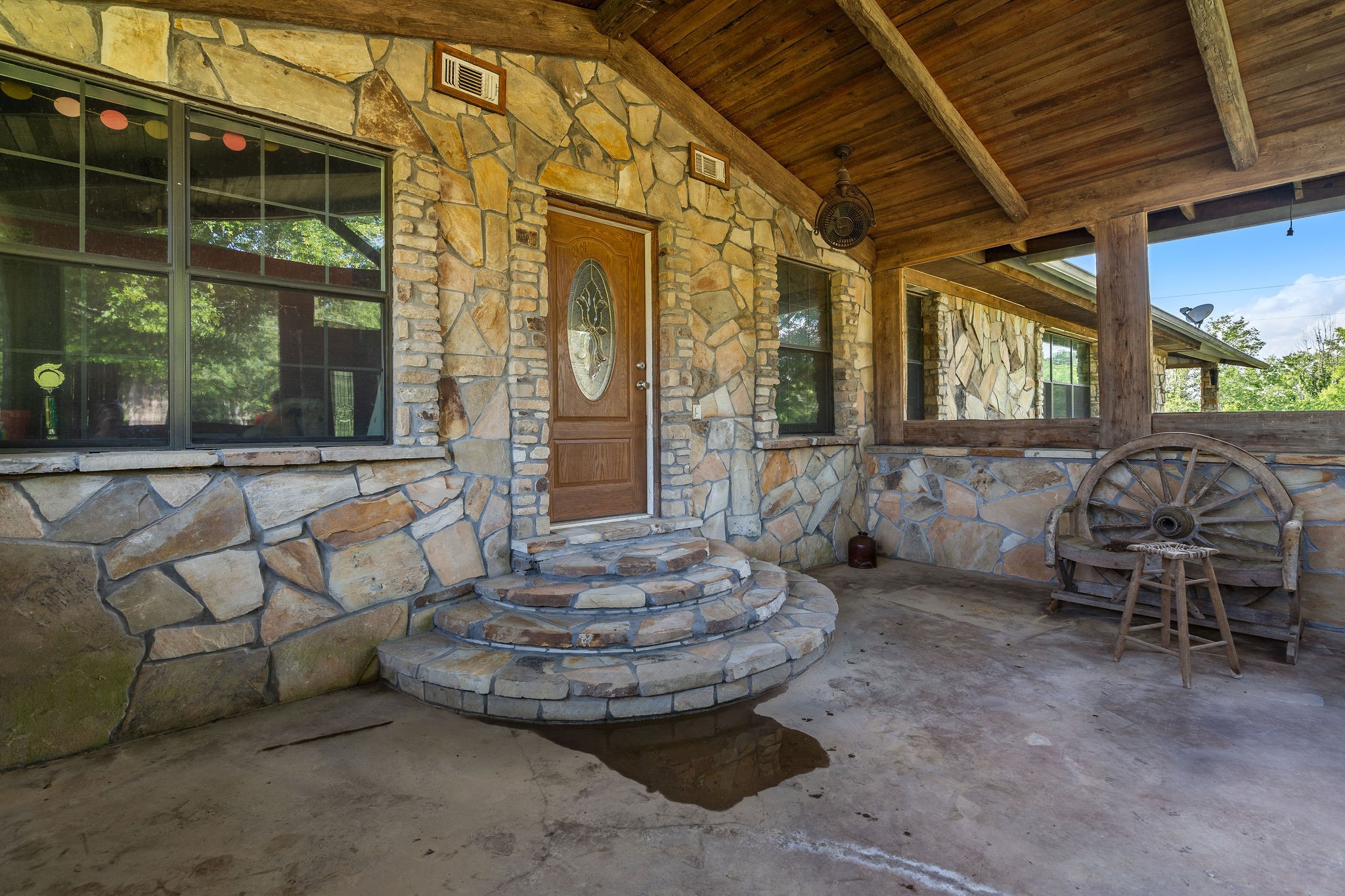2711 Fm 250 N Hughes Springs TX 75656