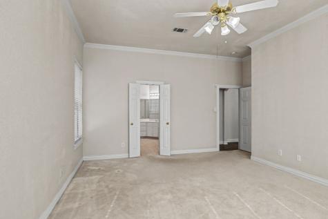 1610 Lakeland Park Drive Garland TX 75043