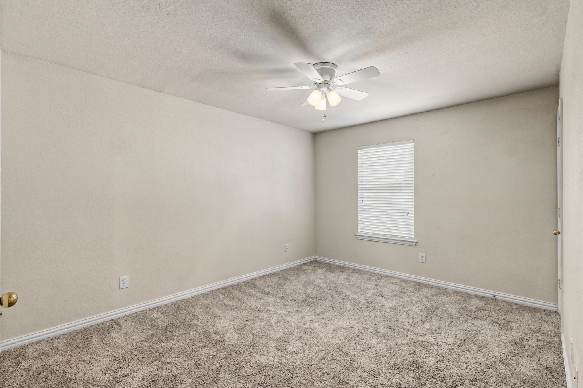 1610 Lakeland Park Drive Garland TX 75043