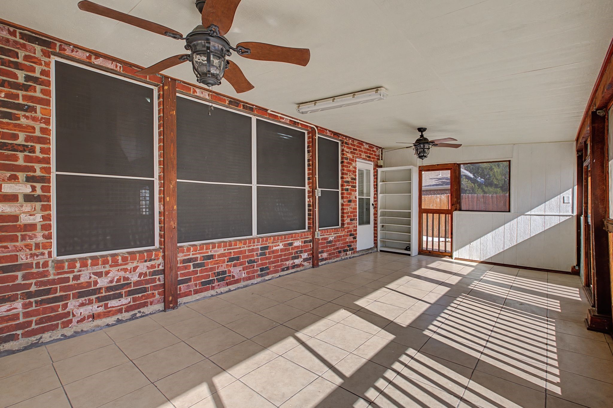 1610 Lakeland Park Drive Garland TX 75043