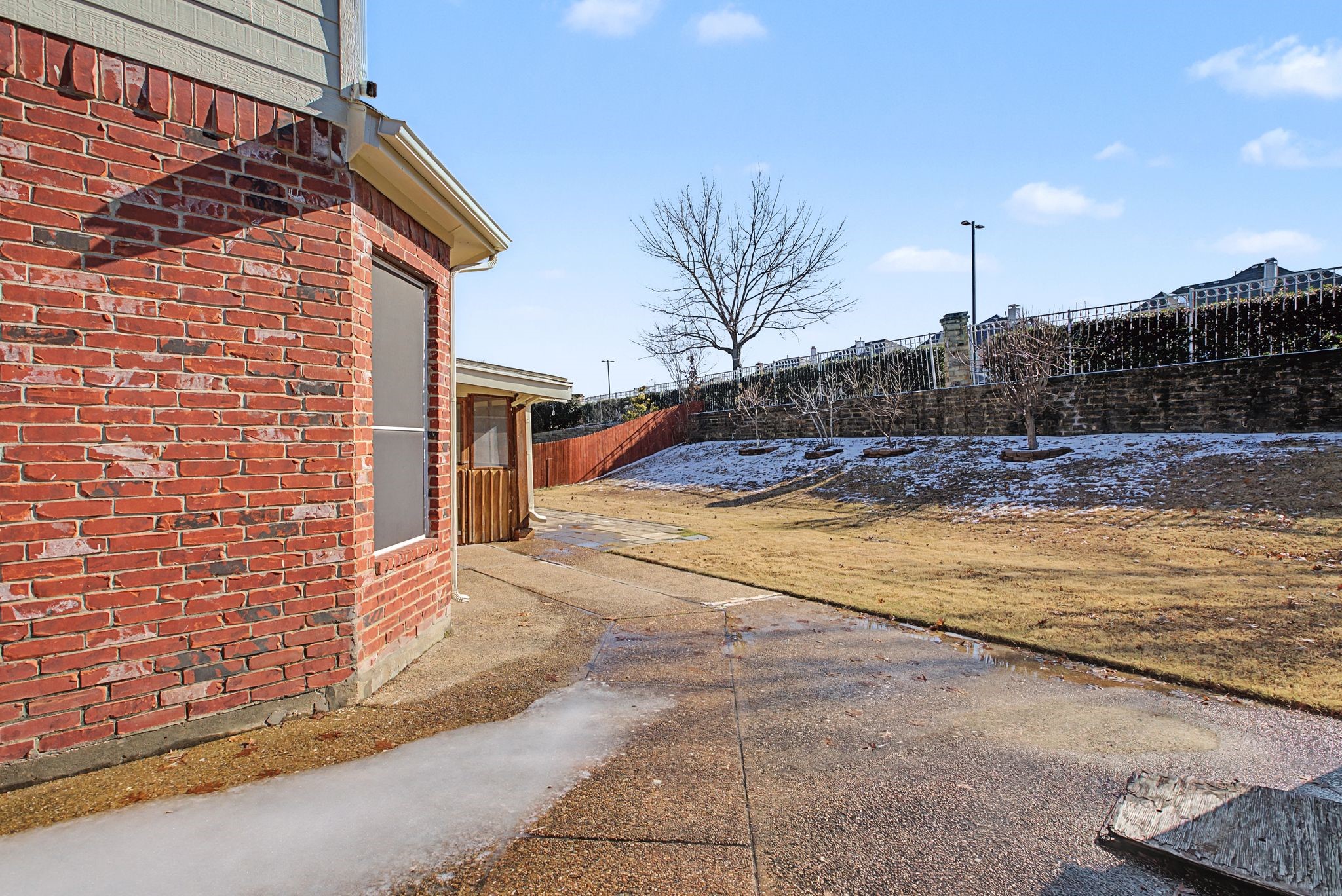 1610 Lakeland Park Drive Garland TX 75043
