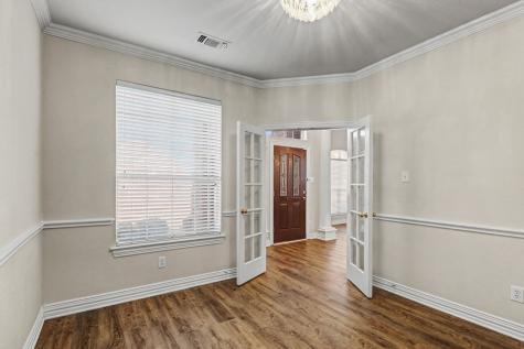 1610 Lakeland Park Drive Garland TX 75043