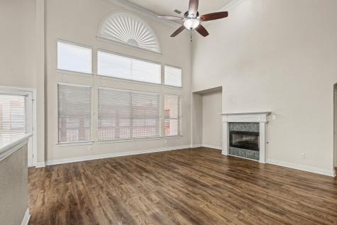 1610 Lakeland Park Drive Garland TX 75043