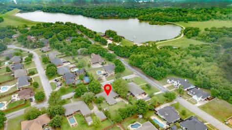 2205 W Hull Street Denison TX 75020