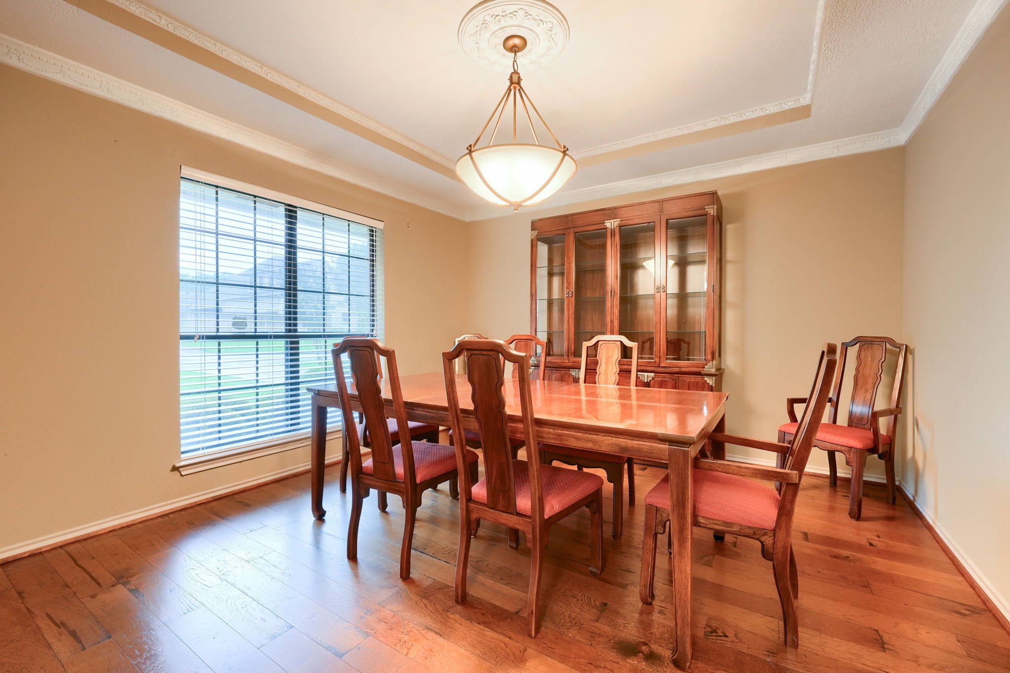 2205 W Hull Street Denison TX 75020