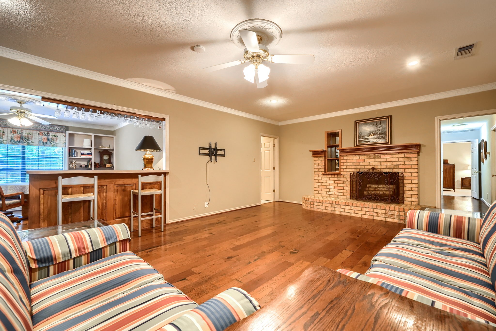 2205 W Hull Street Denison TX 75020