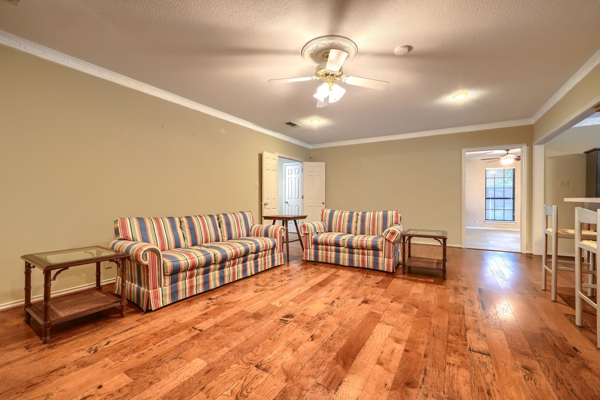 2205 W Hull Street Denison TX 75020