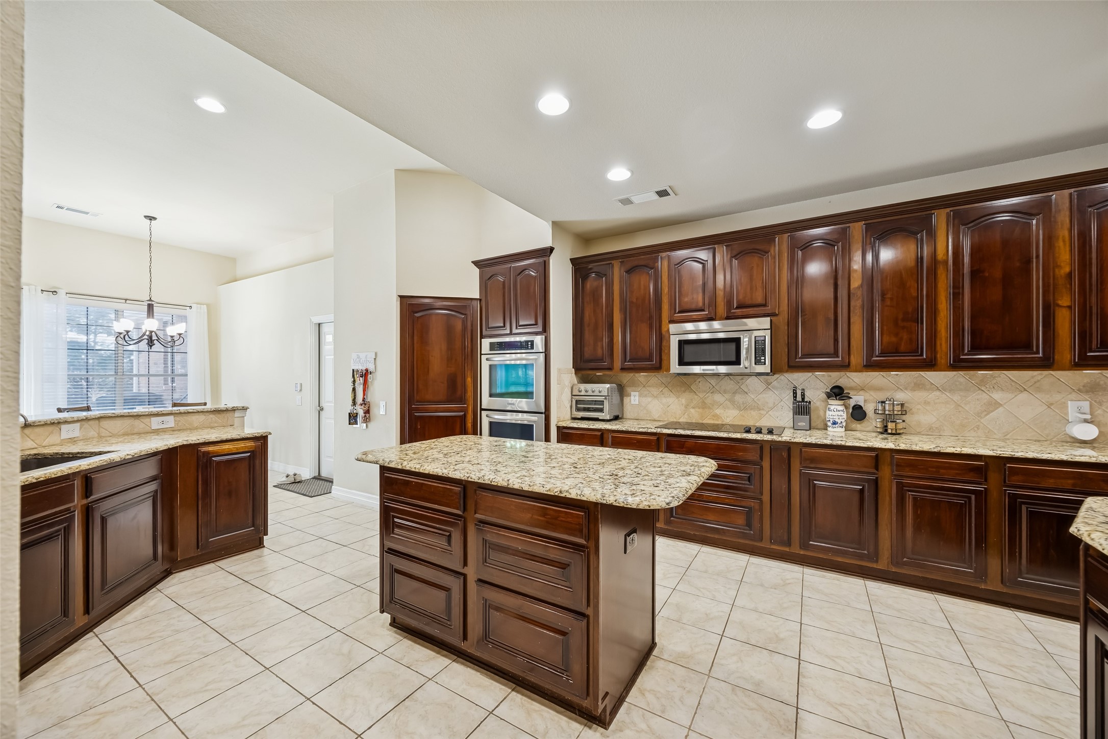 208 Stanford Court Heath TX 75032