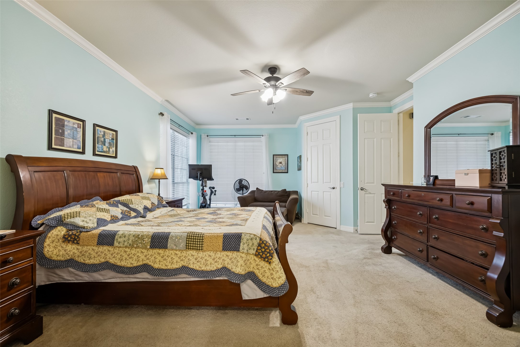 208 Stanford Court Heath TX 75032
