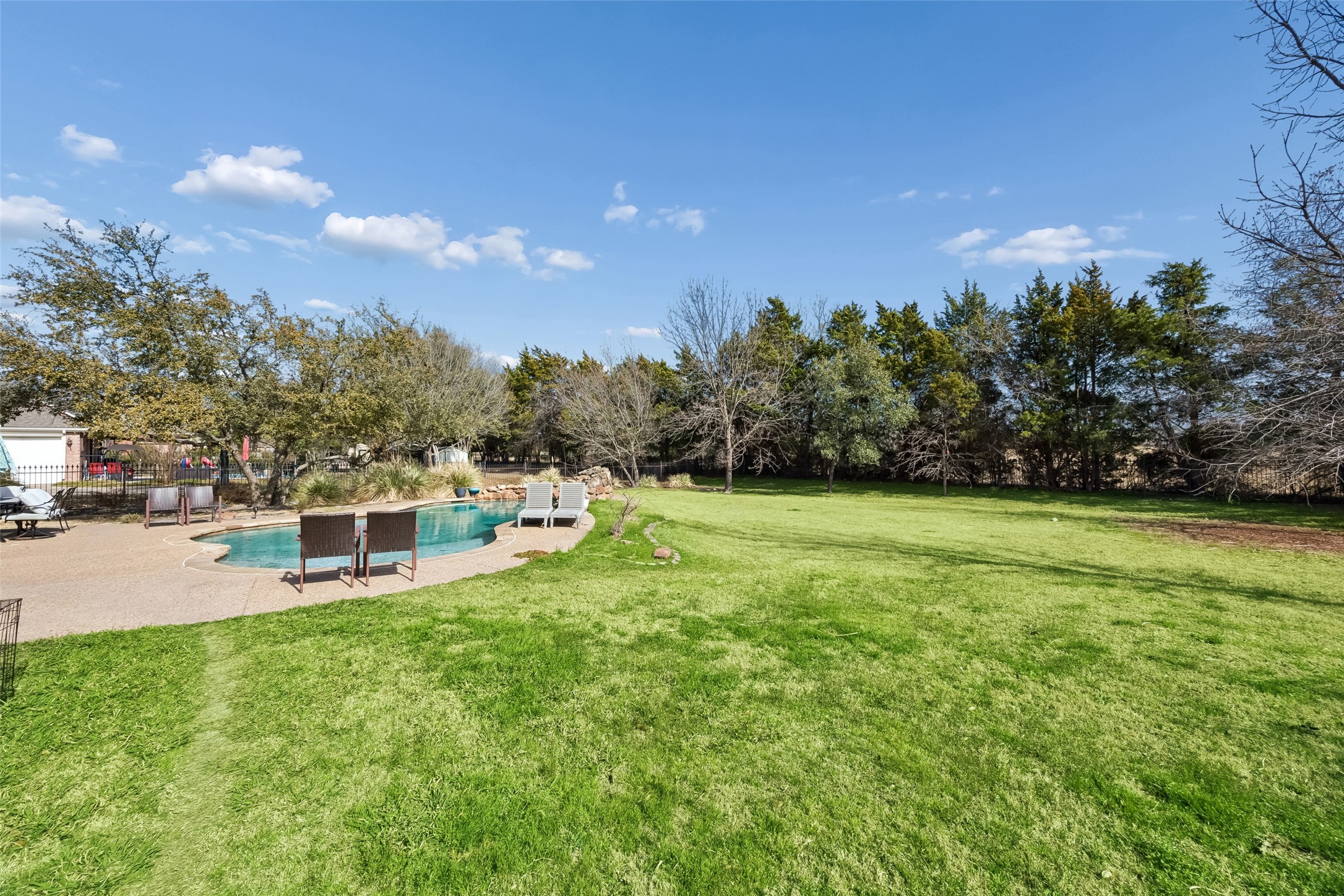 208 Stanford Court Heath TX 75032