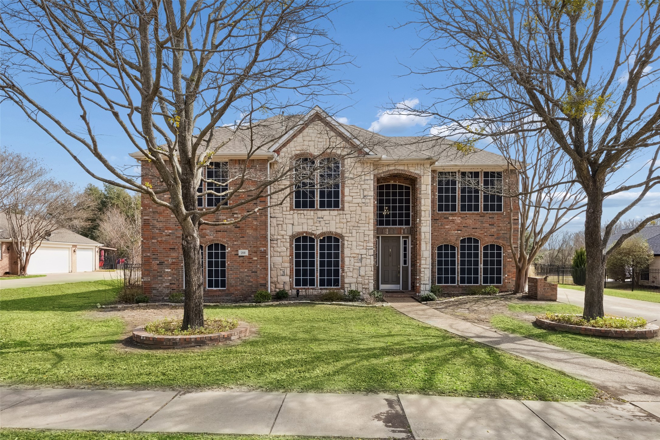 208 Stanford Court Heath TX 75032