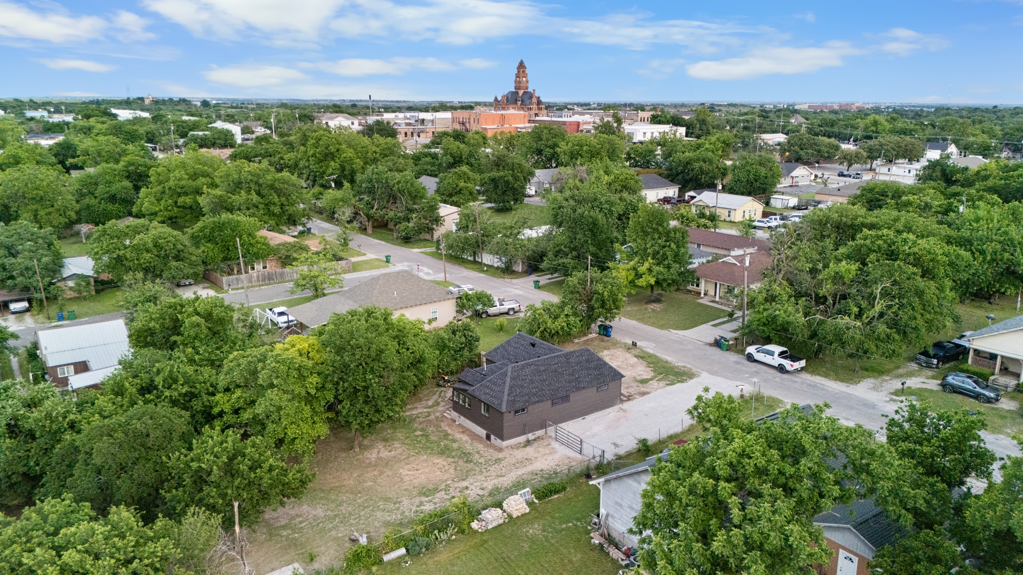 404 W Oak Street Decatur TX 76234