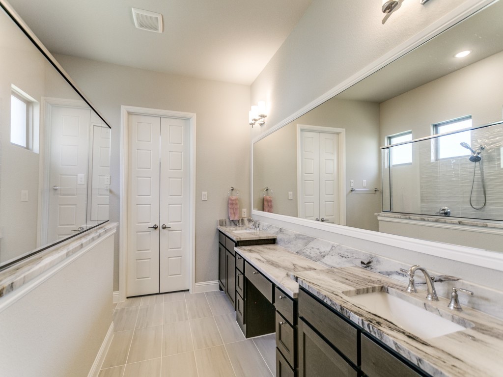 8443 Wild Rye Road Frisco TX 75035