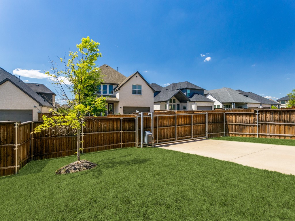 8443 Wild Rye Road Frisco TX 75035