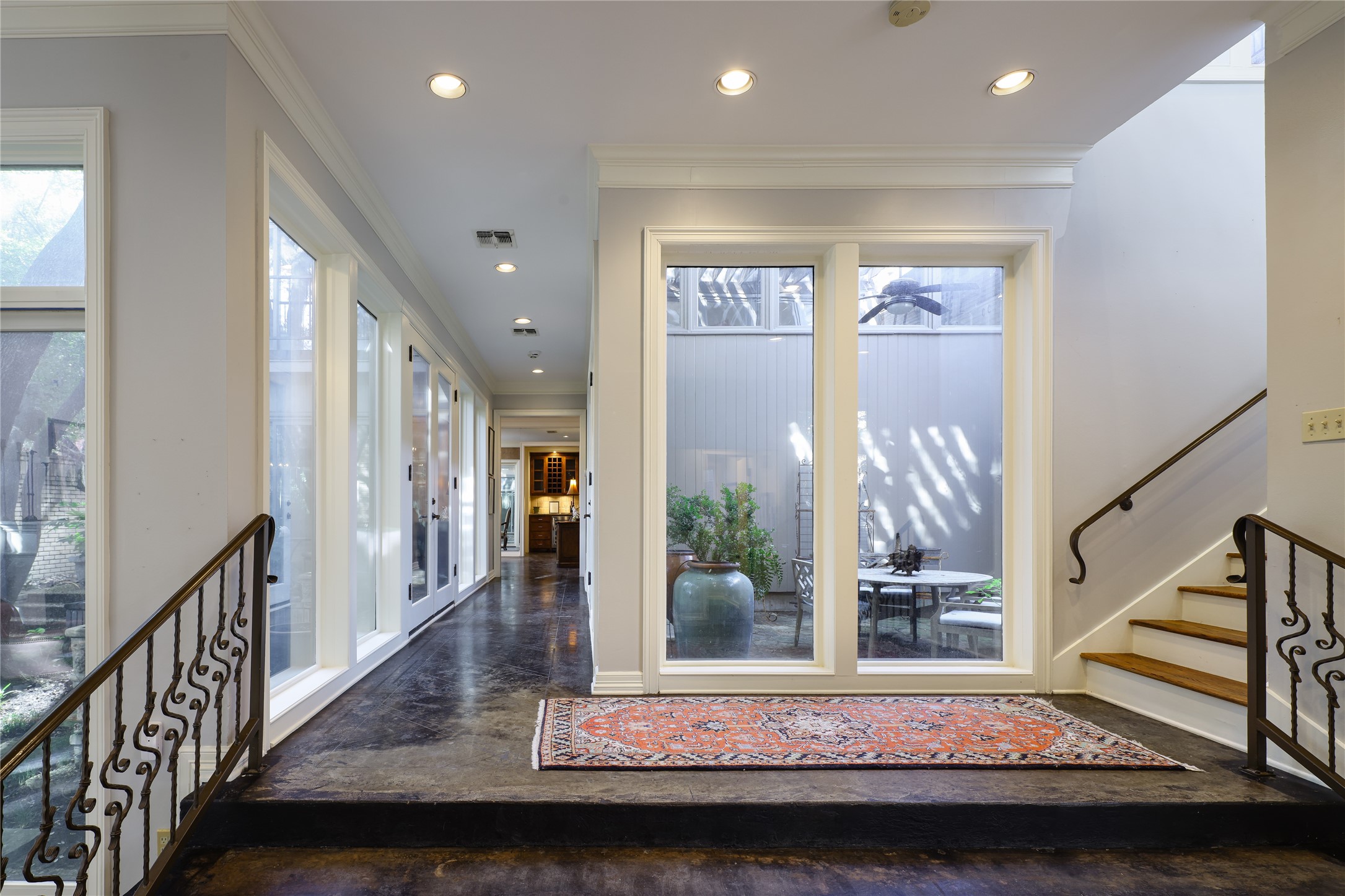 7 Glenchester Court Dallas TX 75225