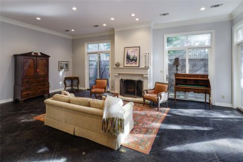 7 Glenchester Court Dallas TX 75225