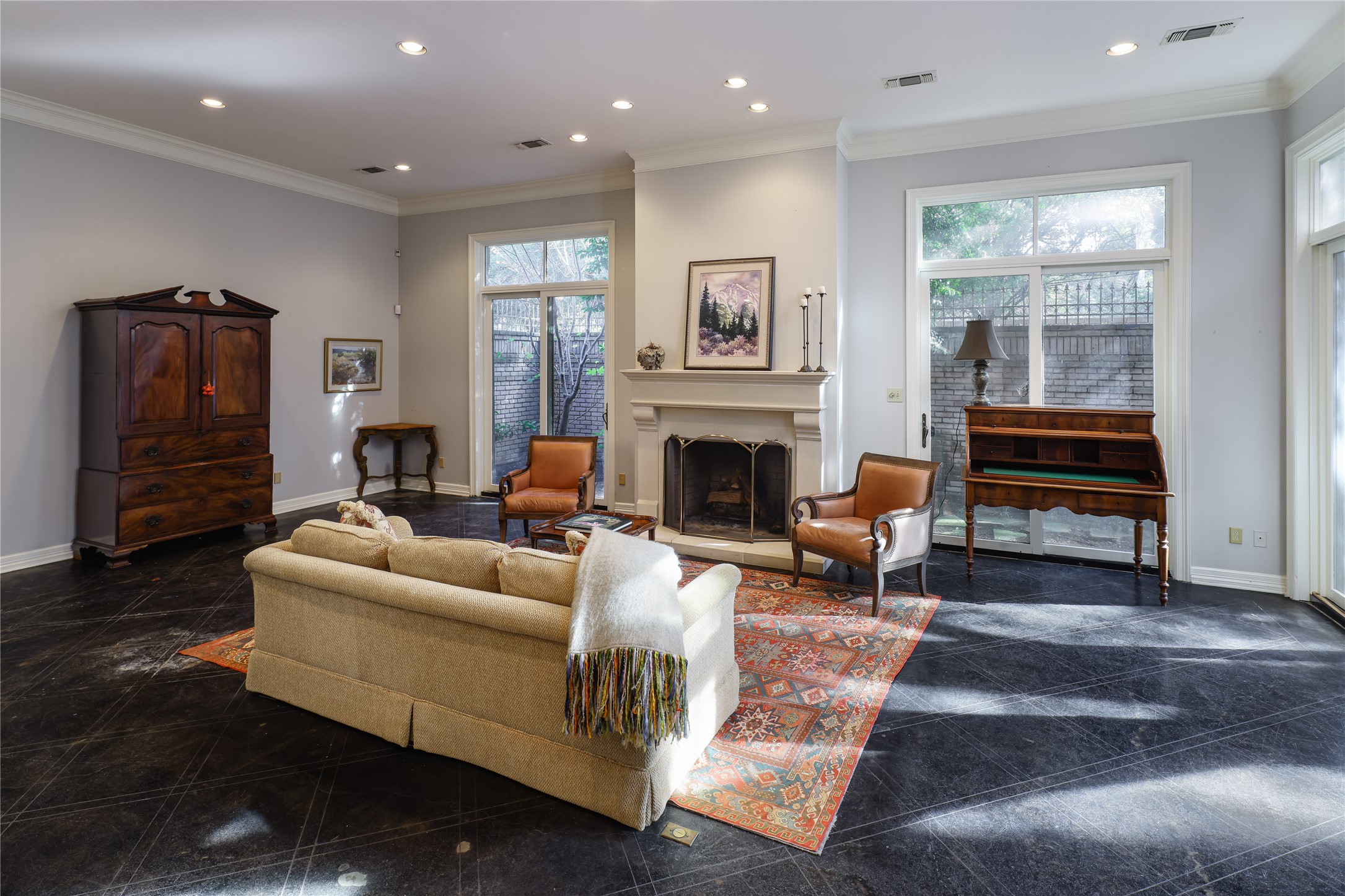 7 Glenchester Court Dallas TX 75225