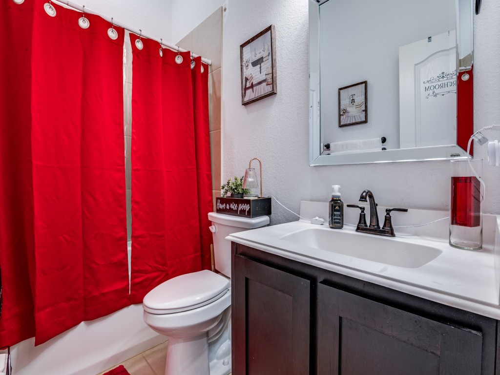 303 W Milas Lane Glenn Heights TX 75154
