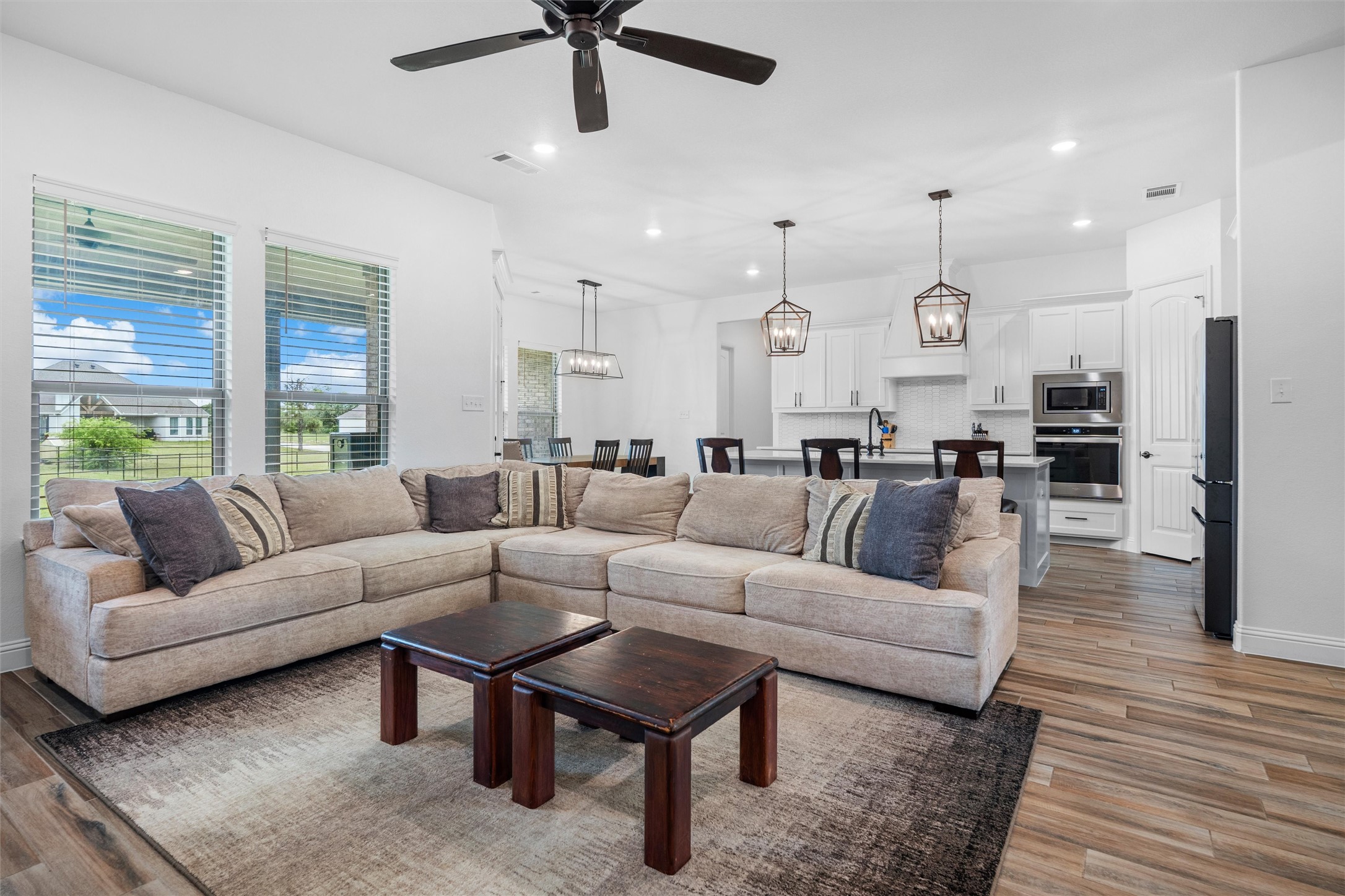 341 Oak Meadow Lane Weatherford TX 76085