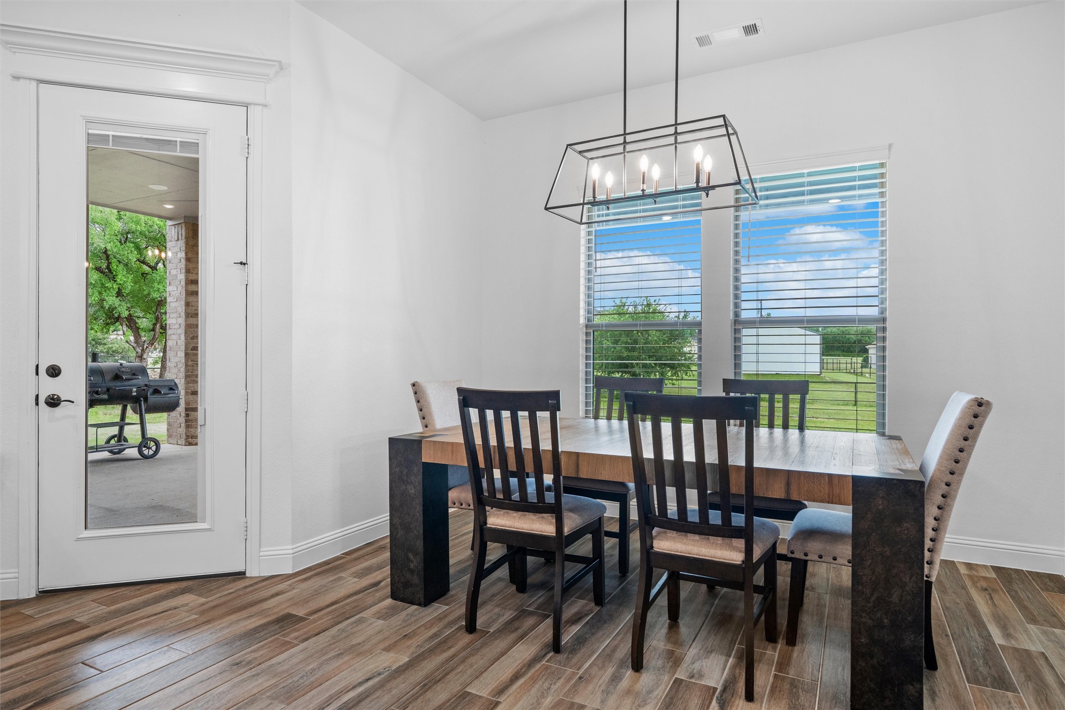 341 Oak Meadow Lane Weatherford TX 76085