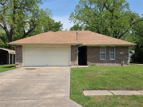 2904 Anderson Street Greenville TX 75401