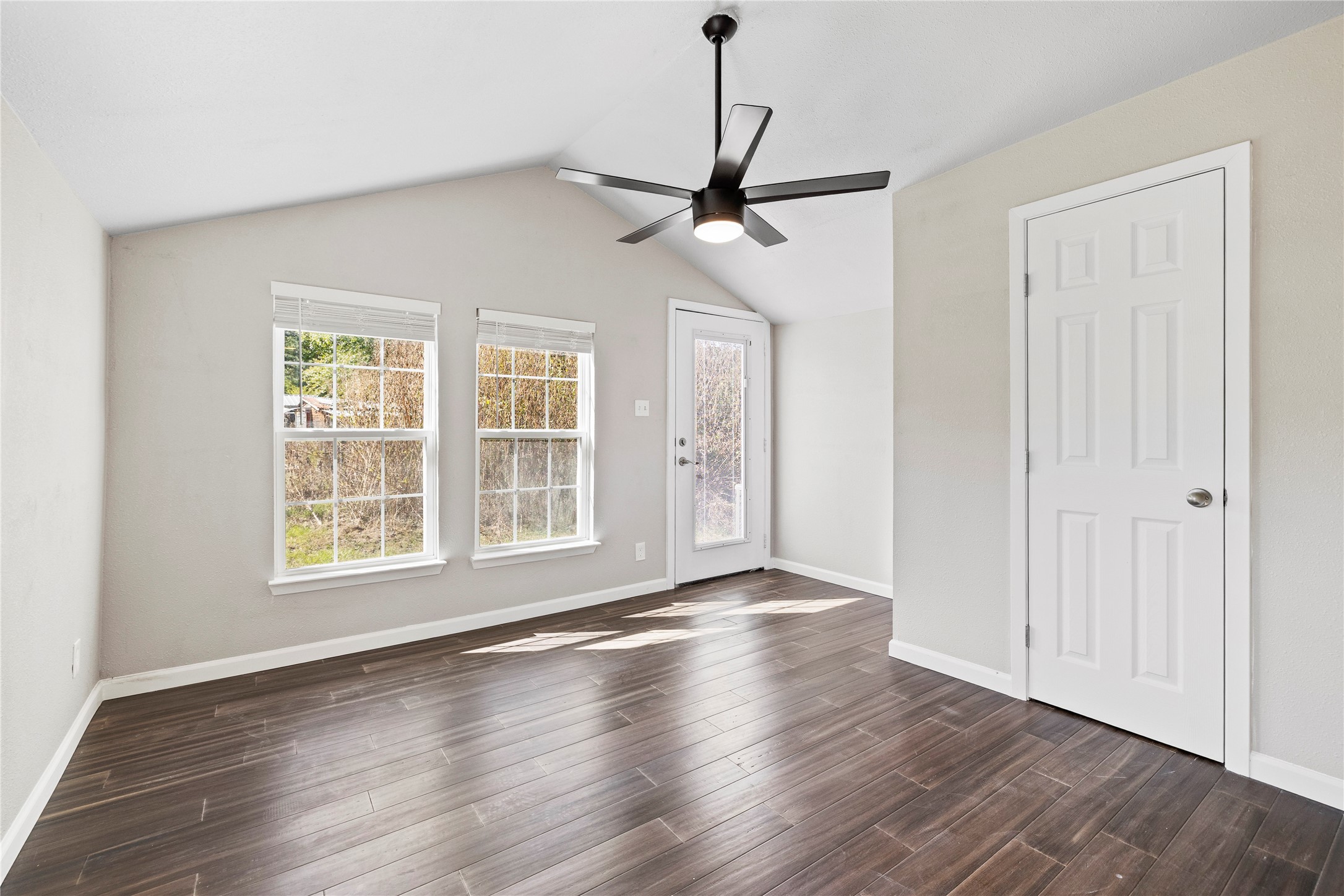 229 Orchard Street Alba TX 75410