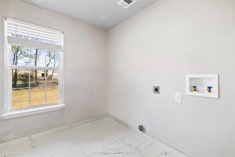 229 Orchard Street Alba TX 75410