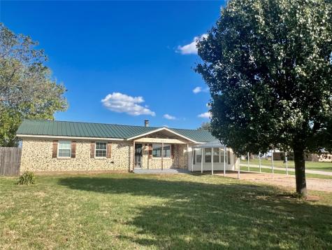14717 Highway 6 Eastland TX 76448